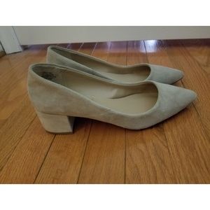 Steve Madden cormac gray suede block heel pumps 8